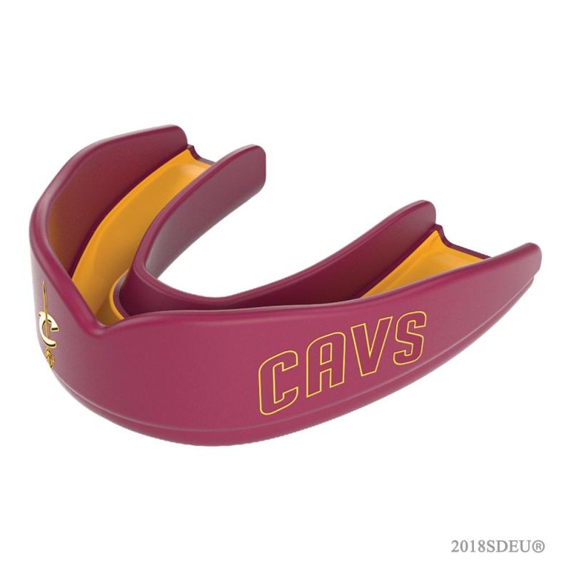 Shock Doctor 8303 Basketball Cleveland Cavaliers - chránič zubů Shock Doctor